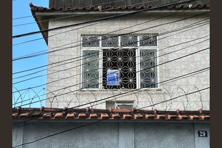 Casa para alugar com 80m², 2 quartos e 1 vagaFachada + plaquinha