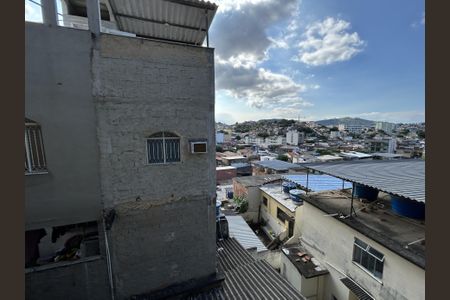 Vista da Sala de casa para alugar com 2 quartos, 80m² em Encantado, Rio de Janeiro