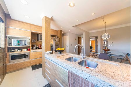 Casa à venda com 330m², 3 quartos e 5 vagasCozinha