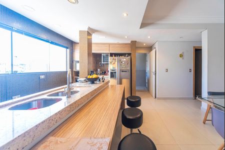 Casa à venda com 330m², 3 quartos e 5 vagasCozinha