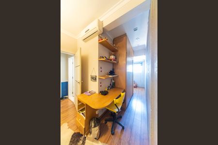 Casa à venda com 330m², 3 quartos e 5 vagasQuarto 1