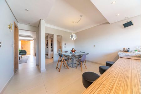 Casa à venda com 330m², 3 quartos e 5 vagasCopa 