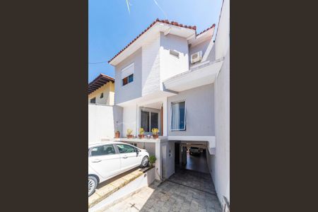 Casa à venda com 330m², 3 quartos e 5 vagasFachada