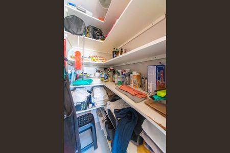 Casa à venda com 330m², 3 quartos e 5 vagasDespensa