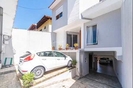 Casa à venda com 330m², 3 quartos e 5 vagasFachada