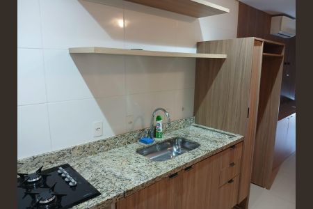 Cozinha de apartamento à venda com 1 quarto, 39m² em Jardim Anhanguera, São Paulo