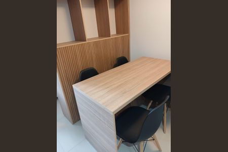 Sala/Quarto de apartamento à venda com 1 quarto, 39m² em Jardim Anhanguera, São Paulo