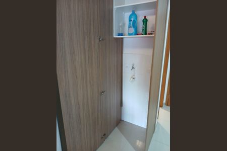 Sala/Quarto de apartamento à venda com 1 quarto, 39m² em Jardim Anhanguera, São Paulo