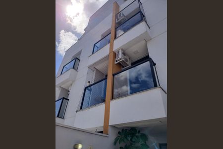 Apartamento à venda com 28m², 1 quarto e sem vaga Apartamento à venda com 28m², 1 quarto e sem vagaFachada