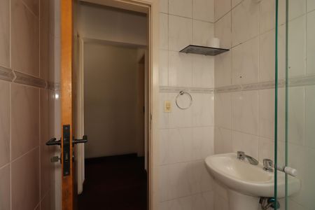 Apartamento à venda com 73m², 3 quartos e 2 vagasBanheiro Social