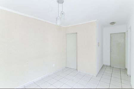 Apartamento para alugar com 44m², 2 quartos e 1 vagaSala