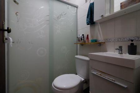 Casa à venda com 110m², 3 quartos e 3 vagasBanheiro 2