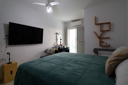 Casa à venda com 110m², 3 quartos e 3 vagasSuíte