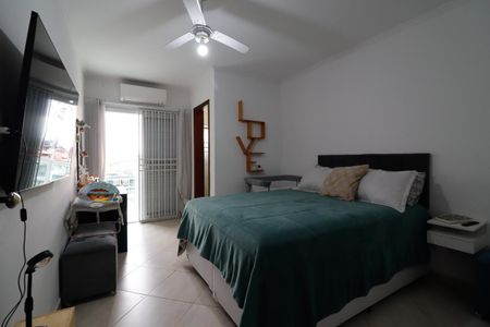 Casa à venda com 110m², 3 quartos e 3 vagasSuíte