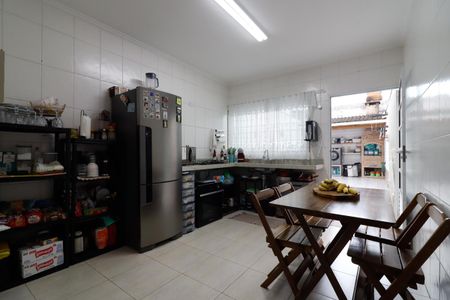 Casa à venda com 110m², 3 quartos e 3 vagasCozinha
