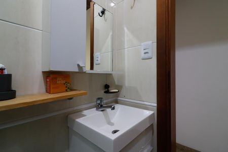 Casa à venda com 110m², 3 quartos e 3 vagasBanheiro 1