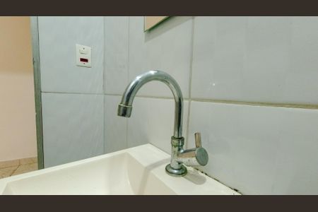 Casa para alugar com 50m², 1 quarto e sem vaga