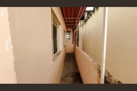 Casa para alugar com 50m², 1 quarto e sem vaga