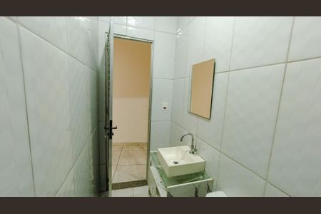 Casa para alugar com 50m², 1 quarto e sem vaga
