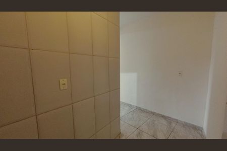 Casa para alugar com 50m², 1 quarto e sem vaga