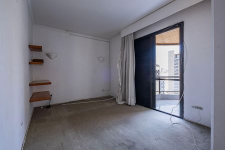 Apartamento à venda com 140m², 2 quartos e 2 vagasSala