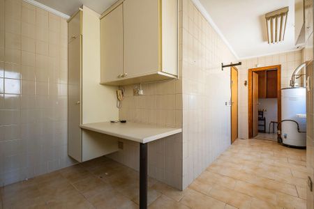 Apartamento à venda com 140m², 2 quartos e 2 vagasCozinha