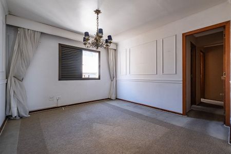 Apartamento à venda com 140m², 2 quartos e 2 vagasSala