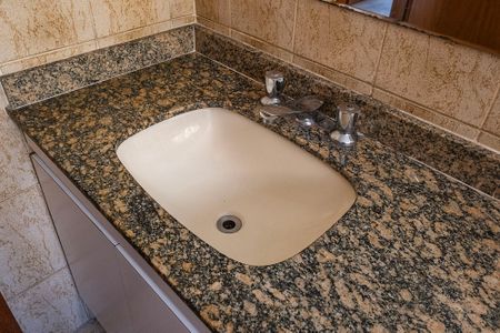 Apartamento à venda com 140m², 2 quartos e 2 vagasBanheiro