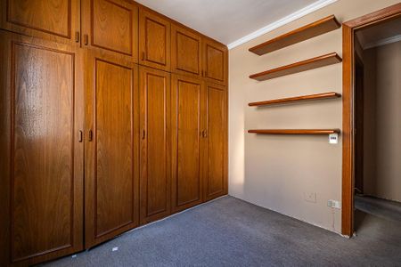 Apartamento à venda com 140m², 2 quartos e 2 vagasQuarto 2