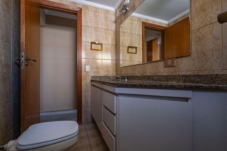 Apartamento à venda com 140m², 2 quartos e 2 vagasBanheiro
