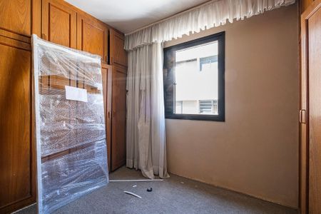 Apartamento à venda com 140m², 2 quartos e 2 vagasQuarto 2