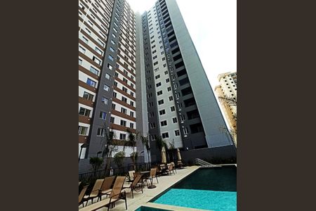 Apartamento para alugar com 34m², 2 quartos e sem vaga Apartamento para alugar com 34m², 2 quartos e sem vagaPiscina