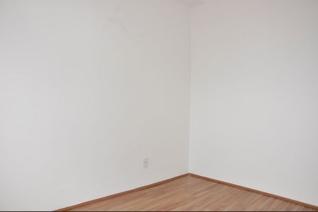 Apartamento para alugar com 34m², 2 quartos e sem vaga Apartamento para alugar com 34m², 2 quartos e sem vagaDetalhe - Quarto 01