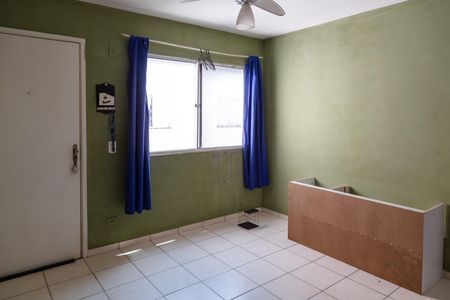 Sala de apartamento para alugar com 2 quartos, 48m² em Vila Sadokim, Guarulhos