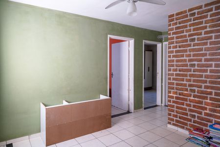 Sala de apartamento para alugar com 2 quartos, 48m² em Vila Sadokim, Guarulhos