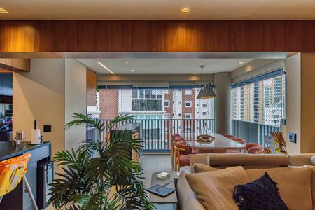 Apartamento à venda com 100m², 2 quartos e 2 vagasSala