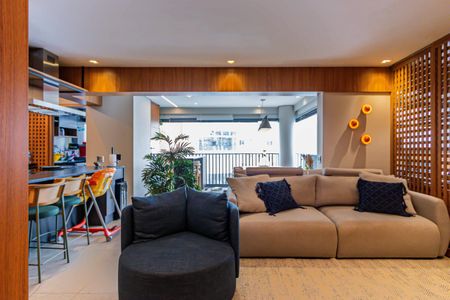 Apartamento à venda com 100m², 2 quartos e 2 vagasSala