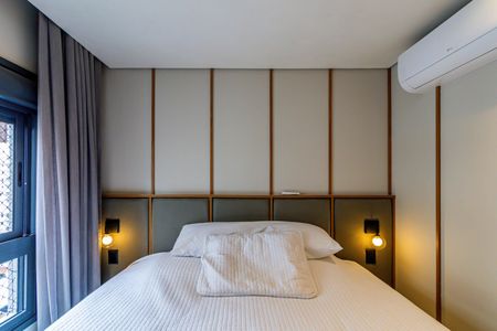 Apartamento à venda com 100m², 2 quartos e 2 vagasSuite 01