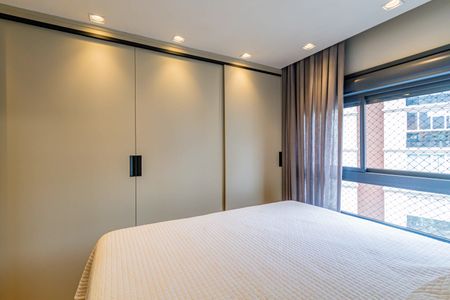 Apartamento à venda com 100m², 2 quartos e 2 vagasSuite 01