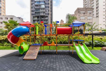 Apartamento à venda com 100m², 2 quartos e 2 vagasÁrea comum - Playground