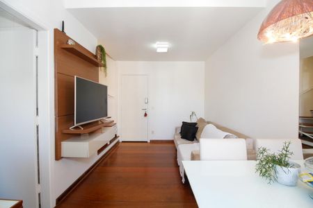 Apartamento à venda com 65m², 1 quarto e 1 vagaSala