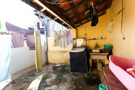 Casa à venda com 200m², 2 quartos e 1 vagaÁrea de Serviço