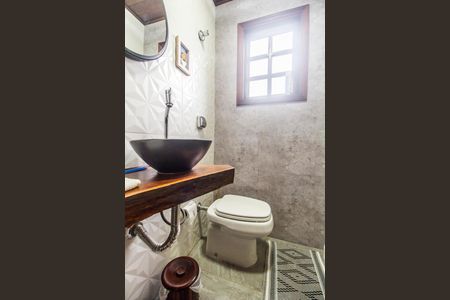 Casa para alugar com 350m², 3 quartos e 4 vagasLavabo