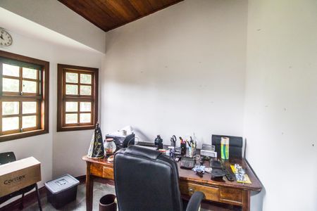 Casa para alugar com 350m², 3 quartos e 4 vagasEscritório