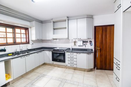 Casa para alugar com 350m², 3 quartos e 4 vagasCozinha