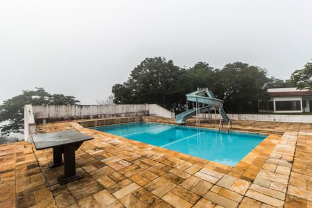 Casa para alugar com 350m², 3 quartos e 4 vagasPiscina