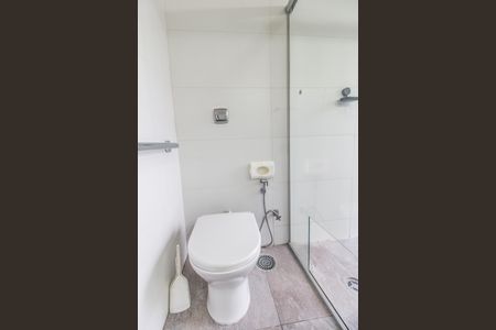 Casa para alugar com 350m², 3 quartos e 4 vagasBanheiro da Suíte