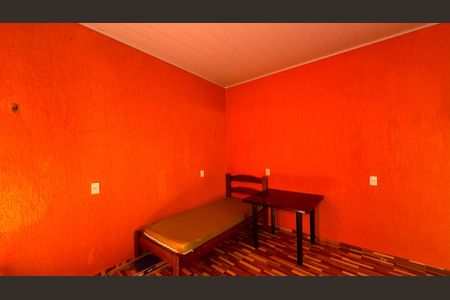 Casa à venda com 53m², 5 quartos e 1 vagaÁrea de Serviço