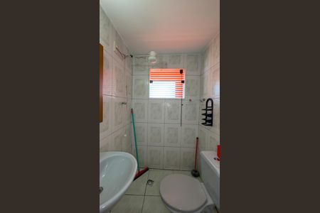 Casa à venda com 53m², 5 quartos e 1 vagaBanheiro 4