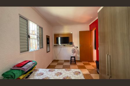 Casa à venda com 53m², 5 quartos e 1 vagaQuarto 5